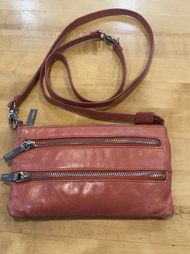 HOBO THE ORIGINAL CRISTEL CONVERTIBLE WRISTLET Pink Salmon CROSSBODY 8.5X5 BAG