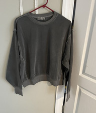Zenana Women  s Gray Crewneck Pullover Sweatshirt L Regular Cotton Fleece