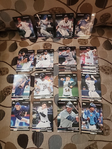 2016 Topps Walmart Marketside Pizza MLB Card Lot Schwarber, Seager, Nola - Picture 1 of 4