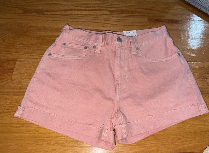 Lucky Brand Women's Relaxed Pink Shorts Front Cuffed Size 00/24 NWT