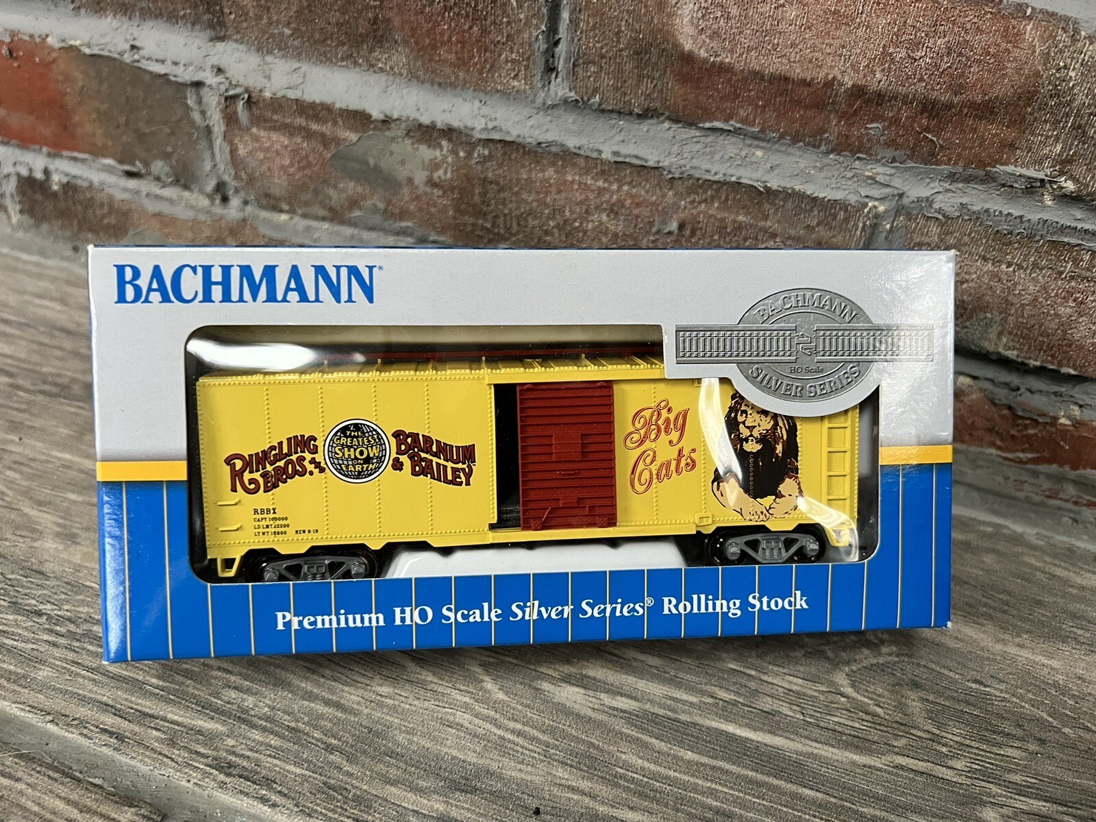 HO Scale Circus Train Car Bachman Premium Silver Ringling Bros Lion Lot 47 eBay