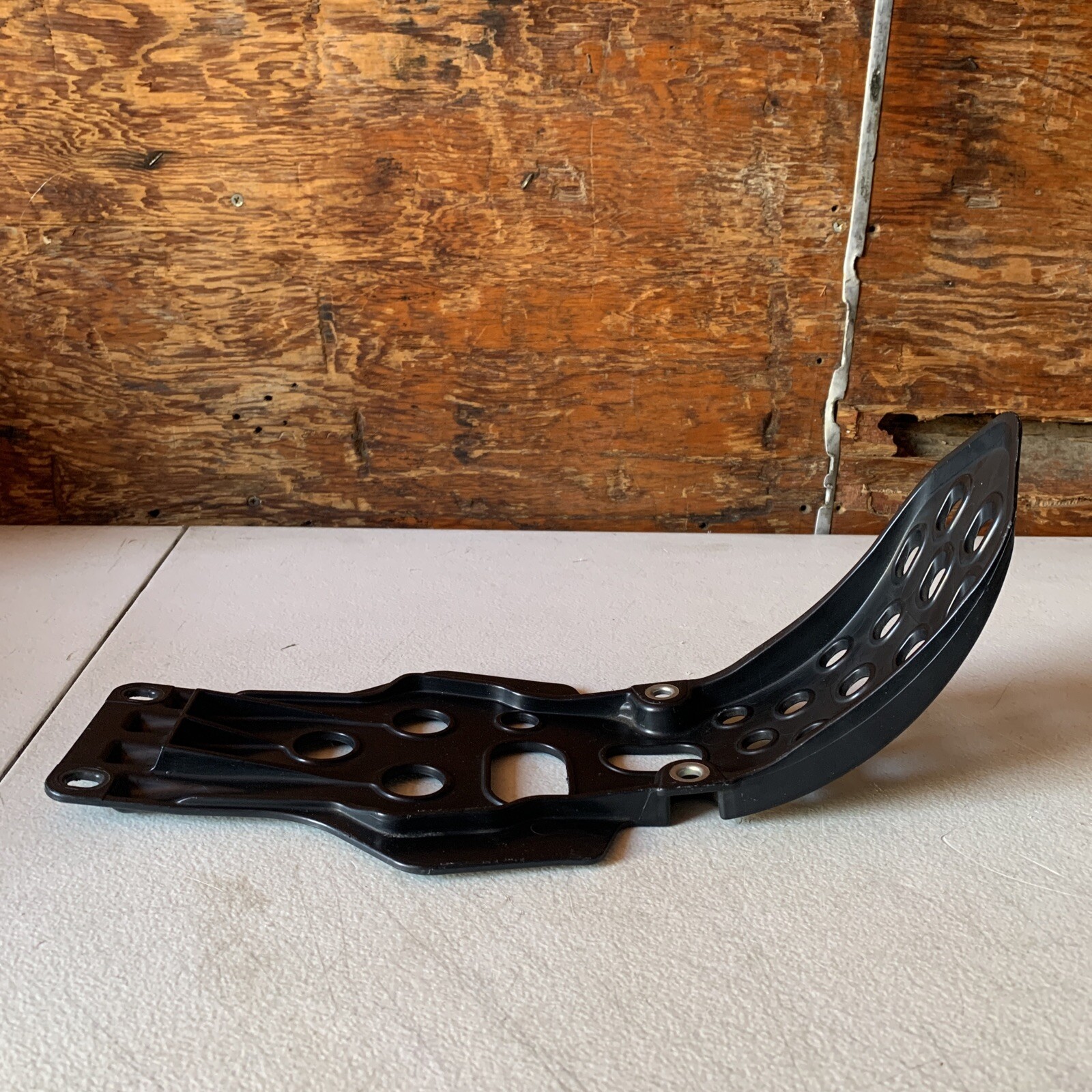 14 Kawasaki Kx450f Kx450 F Lower Engine Guard Fairing 550200440 for