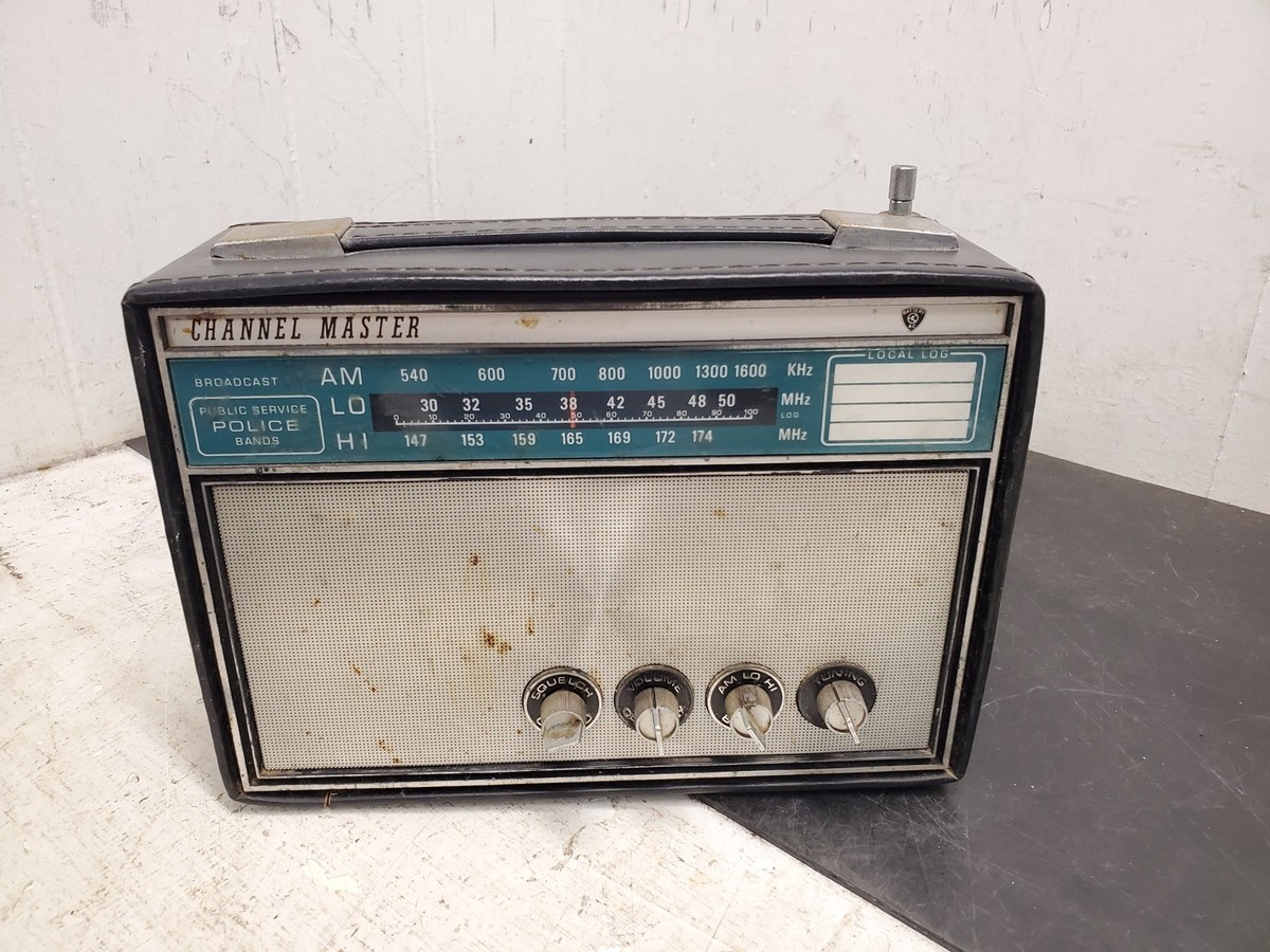 Vtg Channel Master Transistor stereo-radio mod#-6252A Police