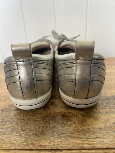 Frankie4 Sophie II Silver Leather Loafer Slip on Comfort Striped Ribbon Tie Sz11 - Picture 7 of 18