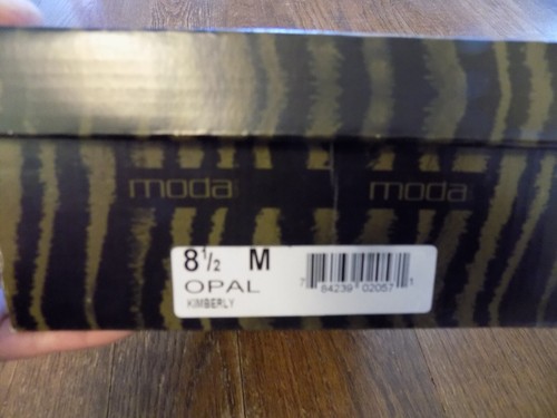 moda Kimberly Latte brown eel like stitched Slight platform pumps 3.5" heels 8.5 - Picture 13 of 13
