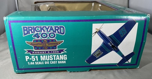 1995 Racing Champions Brickyard 400 P-51 Mustang Plane Bank 1:44 Collectable - Picture 2 of 4