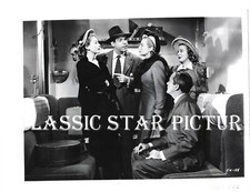 M412 Fred MacMurray Charles 