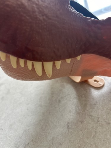 Jurassic World T Rex Maske Moving Jaw Legacy Collection Mattel 2017 - Bild 7 von 7