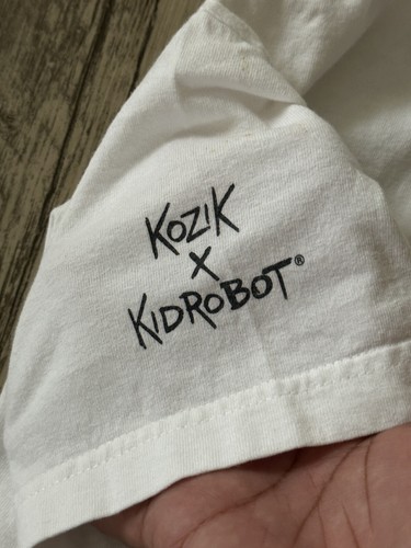 Kidrobot x Frank Kozik Smoking Panda Limited Edition Collab Tee Sz S VTG RARE - Picture 8 of 11