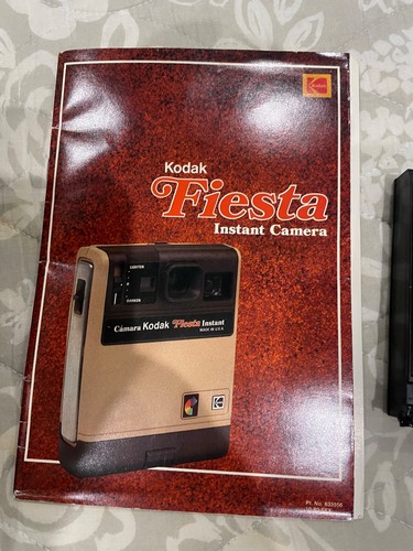 Vintage Pre owned Kodak Fiesta Instant Camera Made in USA - Picture 5 of 19
