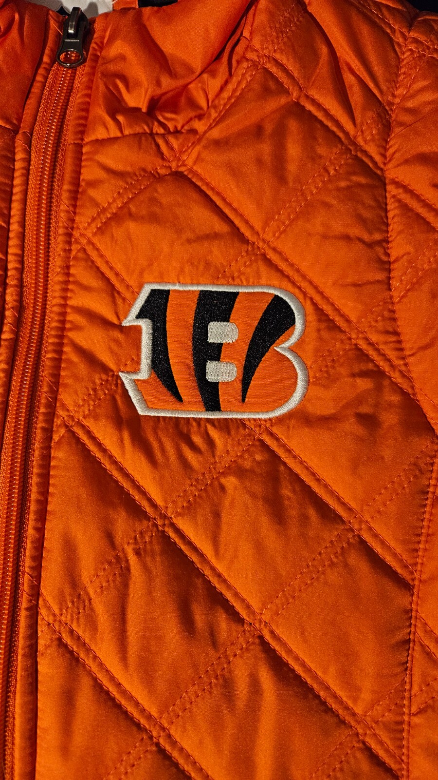 Picture 2 of 9