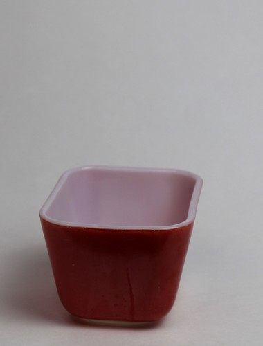 VTG PYREX Red Fridgie 0501 19 USA Heavy Milk Glass Container NO Lid Scratches - Picture 4 of 7