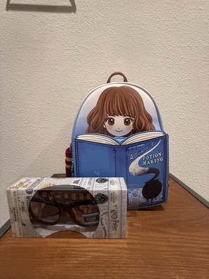 NWT Hermione Potion Making Loungefly Backpack & Blue Light  display picture 1
