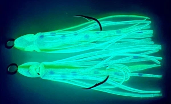 Pkg of 2 each Top Line Jigs 4.5" Squid Skirts (Hoochies) w/Swivel Hook Set Up - Image 2 of 3