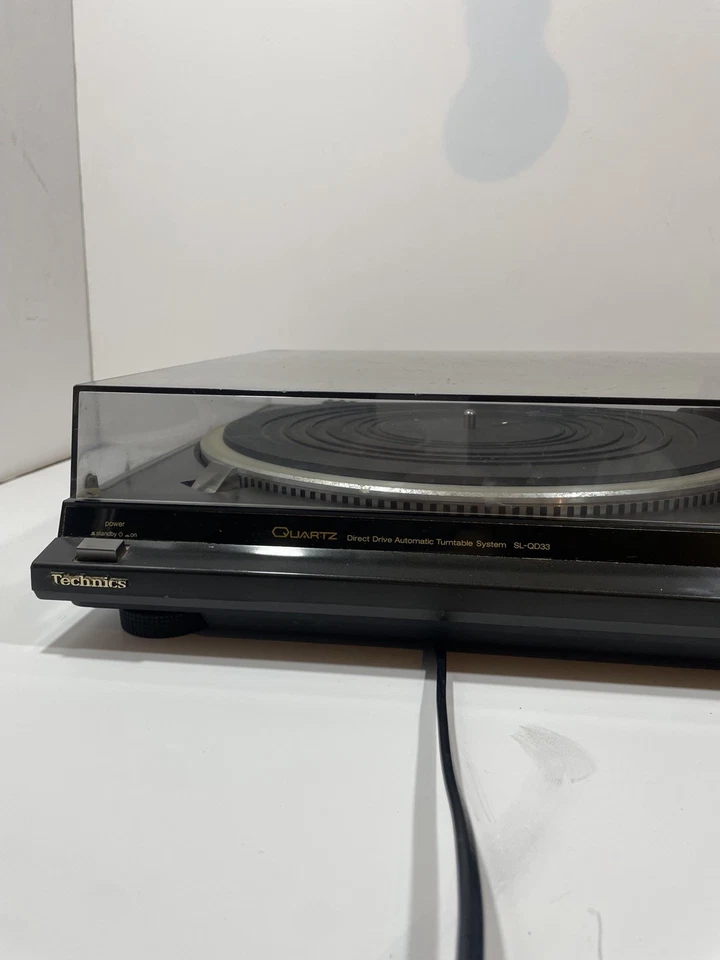 Technics SL QD33 Quartz Direct Drive Turntable  - Image 3 of 4