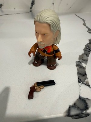 Metal Gear Solid V TITANS: The Phantom Pain Collection - Ocelot - Vinyl Figure