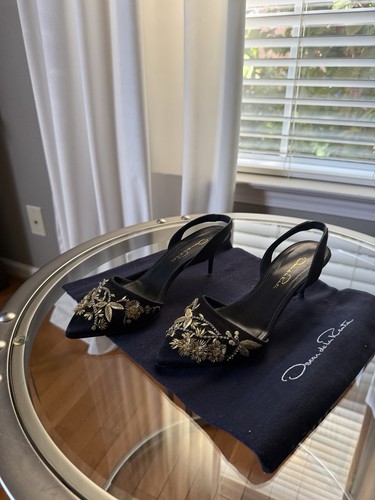 Oscar de la Renta Black Gold Embroidered Slingback Heels - Picture 3 of 6