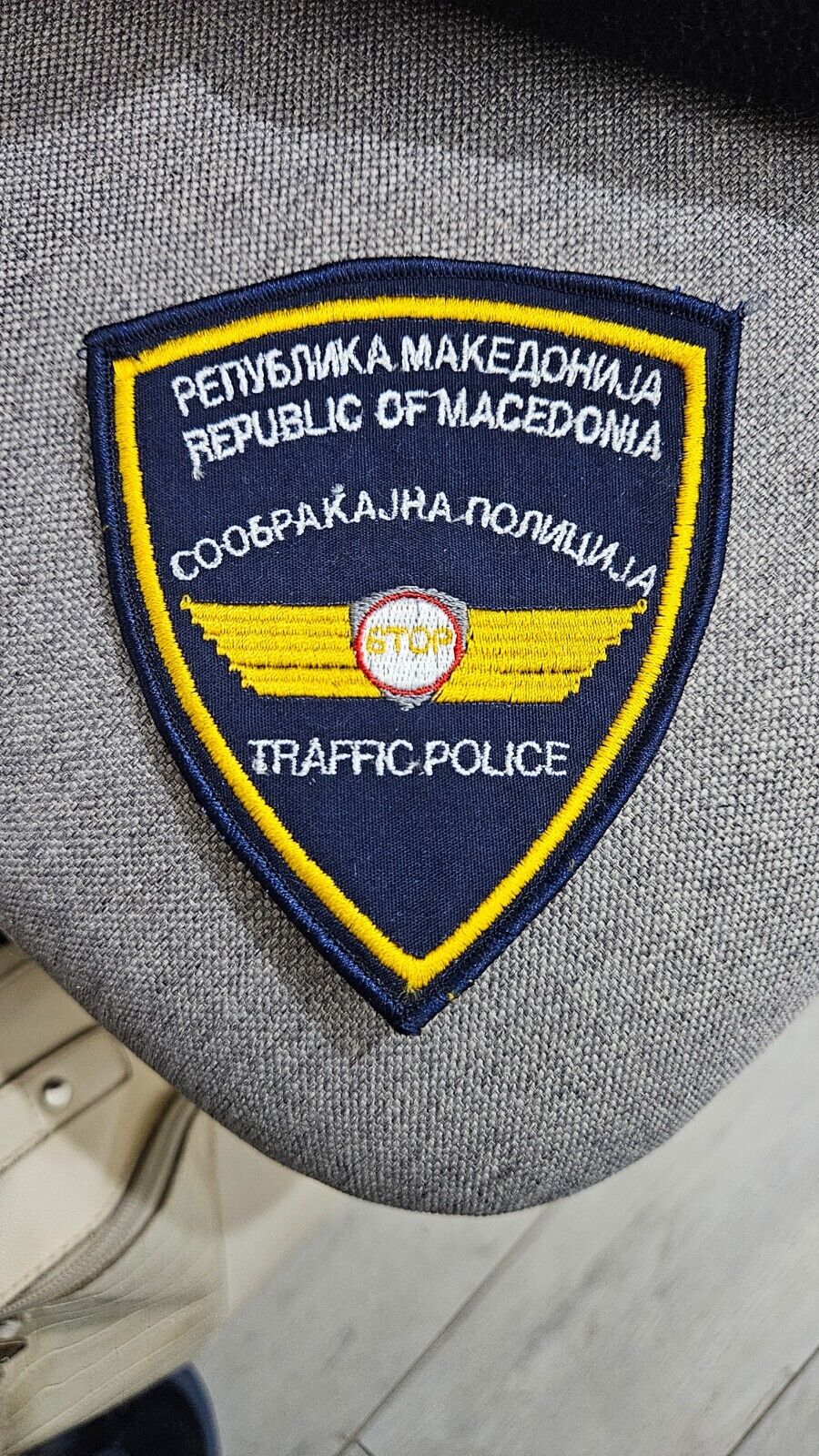 Picture 1 of 1