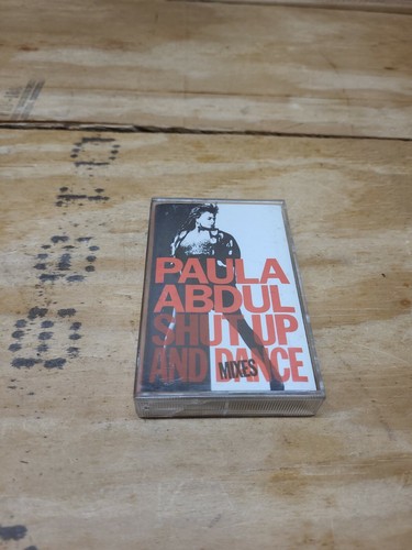 2 Paula Abdul Cassette Tapes - Forever Your Girl & Shut Up And Dance - Fast Ship - Imagen 2 de 9