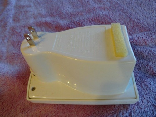 Hamilton Beach True Air #04211 Compact Plug Mount Odor Eliminator - Picture 5 of 5