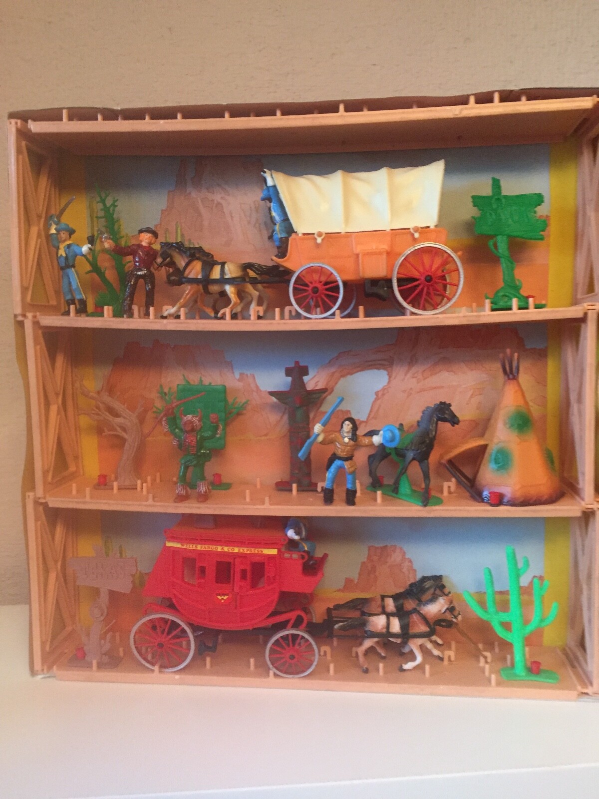 COMANSI WEST - REF. 18618 - NEW!