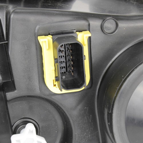 Faro proiettore principale sinistro camion adatto per DAF 106 XF CF 2013- faro led - Foto 9 di 10