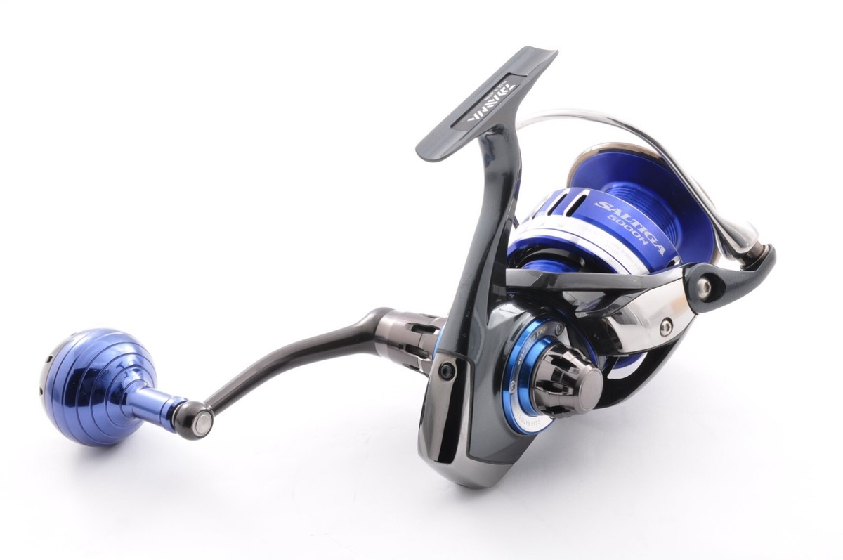 Daiwa 15 Saltiga 5000H Spinning Fishing Reel Big Game Exc+5