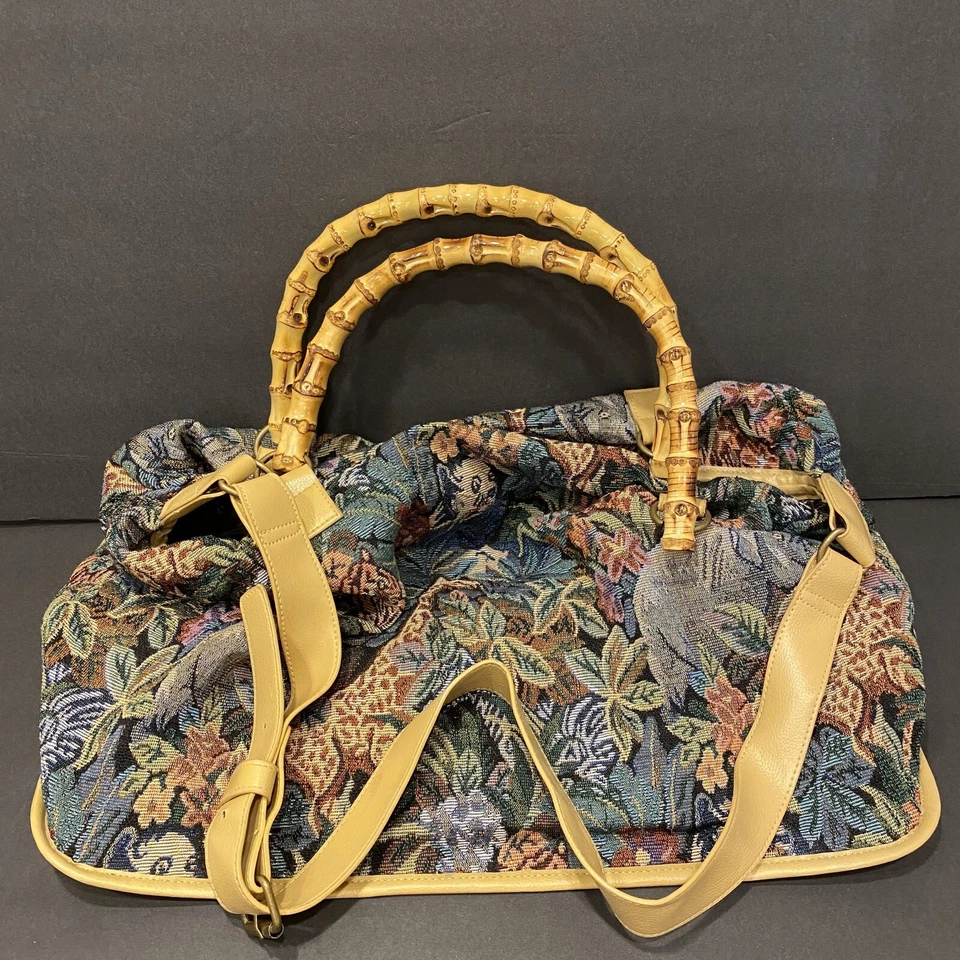 Bolsa de mão Club A tecido selva alças de bambu alça transversal 18x14x8" - Imagem 2 de 4