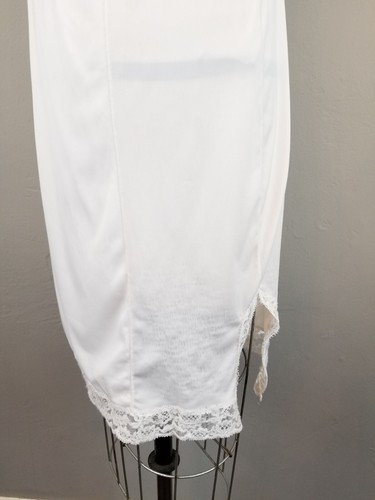 Vintage Womens Size 34 Petite White Full Slip with Lace and Adjustable Straps - Picture 5 of 8