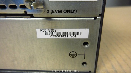 Cisco CISCO2821 V04 Integrated Services Router INCL: 1x HWIC 4SHDSL Module - Afbeelding 3 van 4