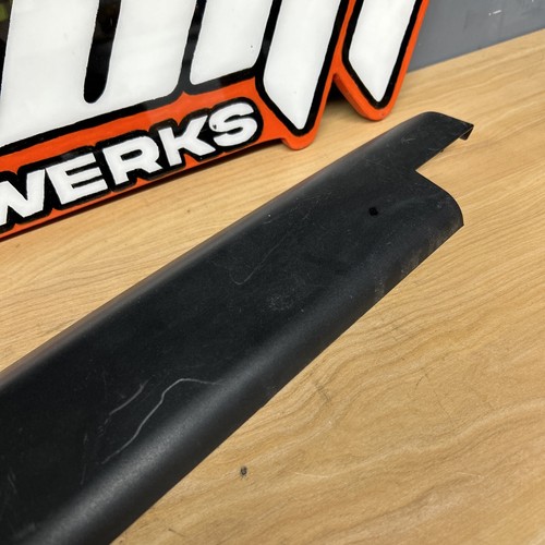 BMW X5 E70 2008 FRONT LEFT DRIVER SIDE UPPER RAIL FINISHER TRIM COVER - Picture 5 of 14