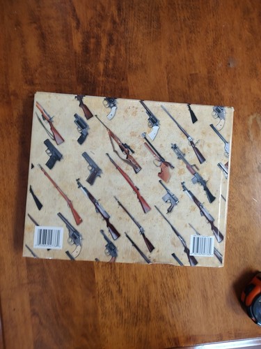 Hardback Illustrated History Of Firearms Guns NRA Coffee Table Book - Picture 3 of 7