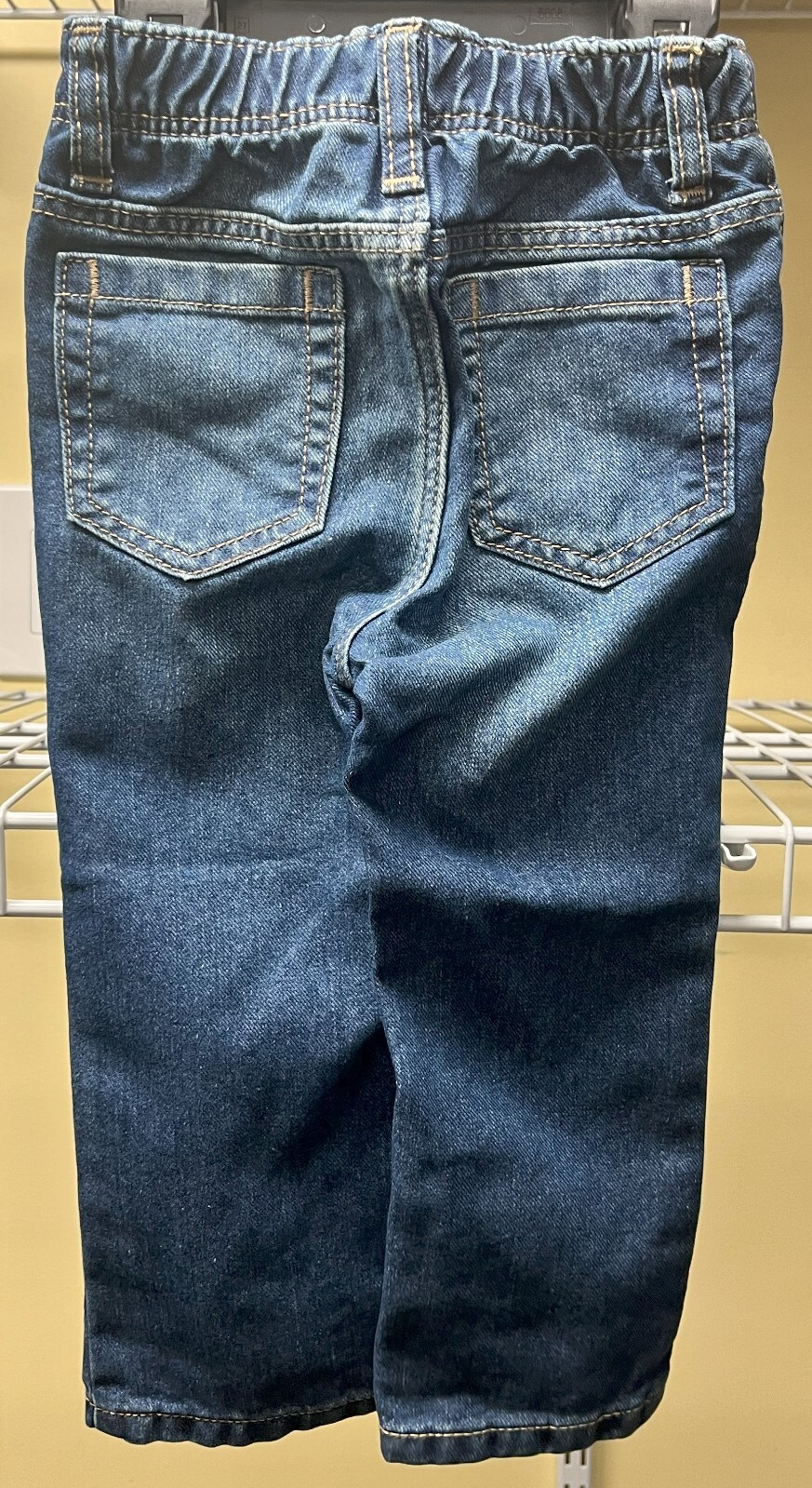 Picture 4 of 12