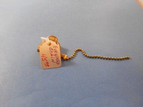 VINTAGE EYEGLASS CHAIN HOLDER - Picture 2 of 2