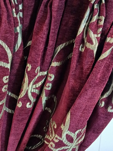 Pair 2. Heavy Duty Curtains In A Deep Claret Red With A Gold Embroidered Design. - Picture 7 of 16
