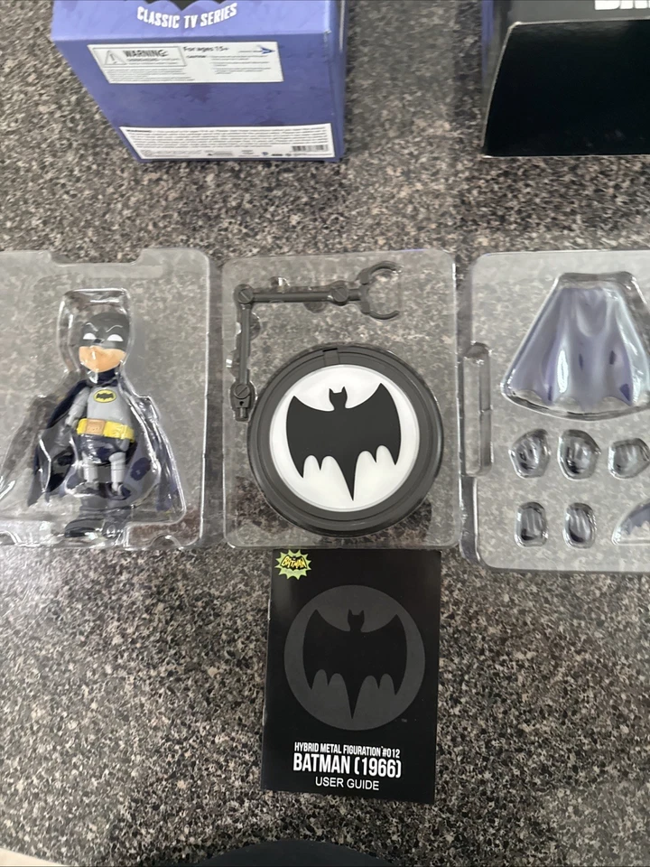 Figuración híbrida de metal #012 Foto 3 de 3