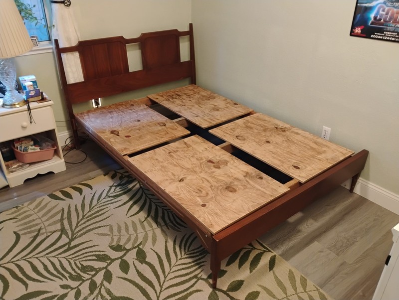 Broyhill Brasilia Mid Century Modern Full Queen Size Walnut Headboard Can Ship