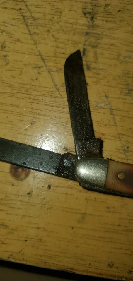 OLD TIMER ScHRADE USA Folding 3 THREE Blade Pocket Knife  - Image 4 of 4