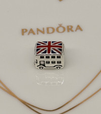 Neu 100% Original Pandora Großbritannien Union Jack London Bus Charm 791049ER