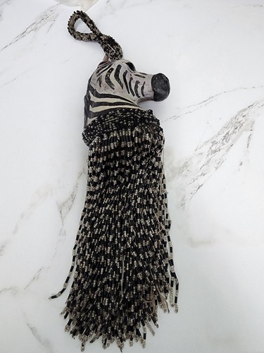 Vintage Zebra Head Figurine Beaded African Folk Art Animal tassel NH1 - Picture 2 of 6