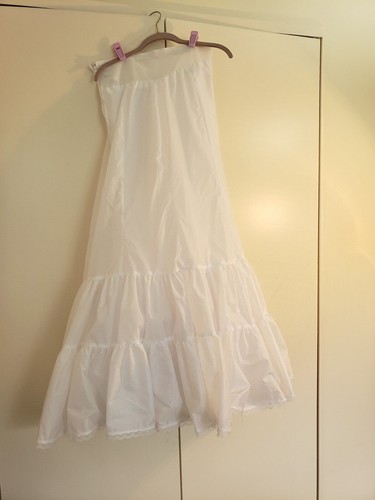 Oleg Casini Wedding Gown Size 12 Ivory & Champaign - Picture 8 of 18