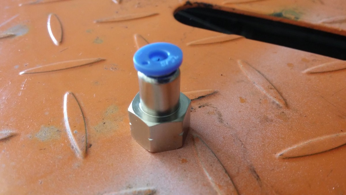 Monroe MA785 Air Fitting for Harley-Davidson | 1 Year