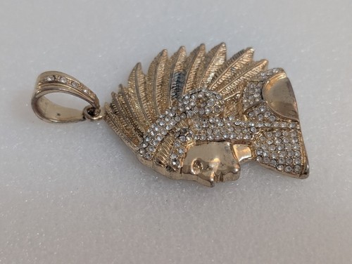 Gold Tone Indian Native American Chief Head Profile Rhinestone Pendant Necklace - Picture 4 of 7