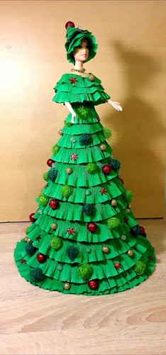 The original Decorative Doll Christmas tree Girl - Picture 4 of 4