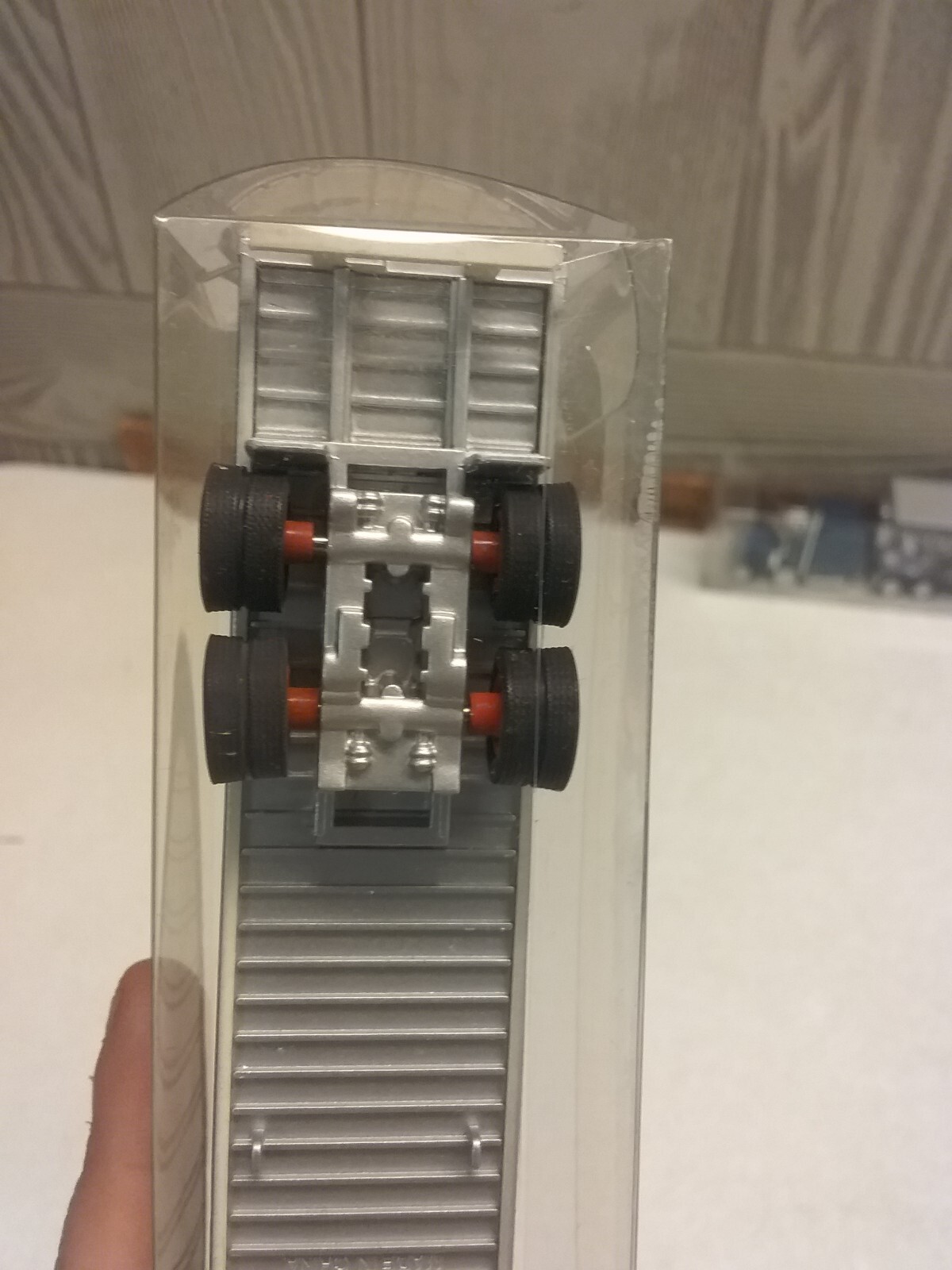 Picture 12 of 24