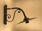 Lampada applique a parete per esterno in ferro battuto  con piatto smaltato 4350