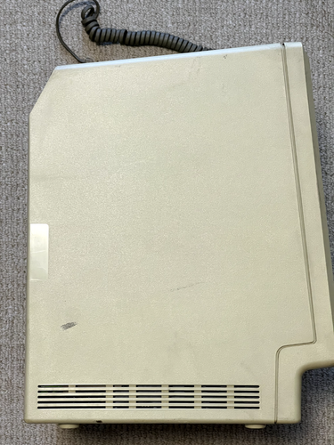 Apple Macintosh M0001: Powers on with question mark - Picture 4 of 8
