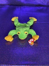 RETIRED - Ty Beanie Baby - Smoochy - The Frog - 1997 5th Generation