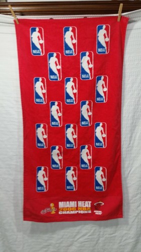 Miami Heat 2006 NBA Champions Towel McArthur collectable - 第 1/10 張圖片