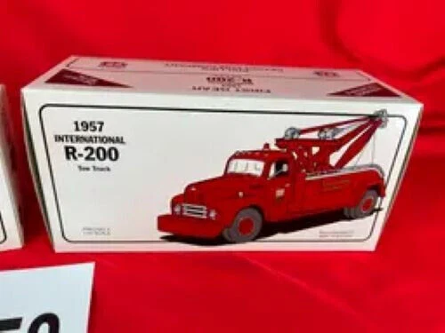 First Gear 1957 R-200 #19-1580 Phillips 66 Tow Truck NOS - Image 3 of 3